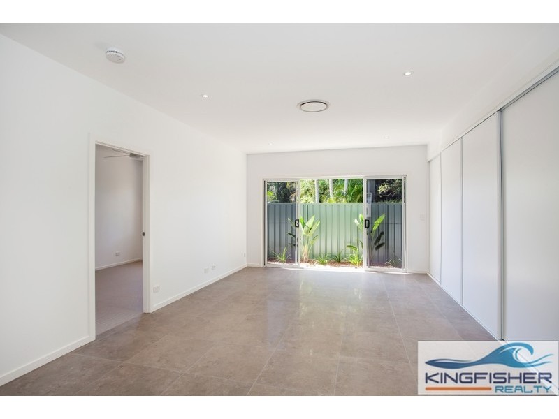 28 Babbler Court, Burleigh Waters QLD 4220