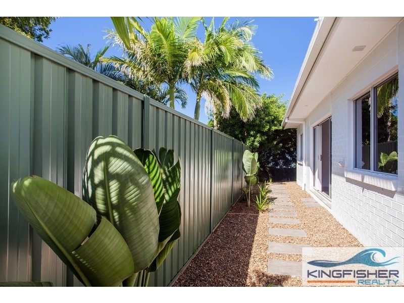 28 Babbler Court, Burleigh Waters QLD 4220
