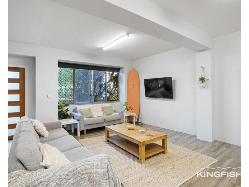 29 Acanthus Avenue, Burleigh Heads QLD 4220