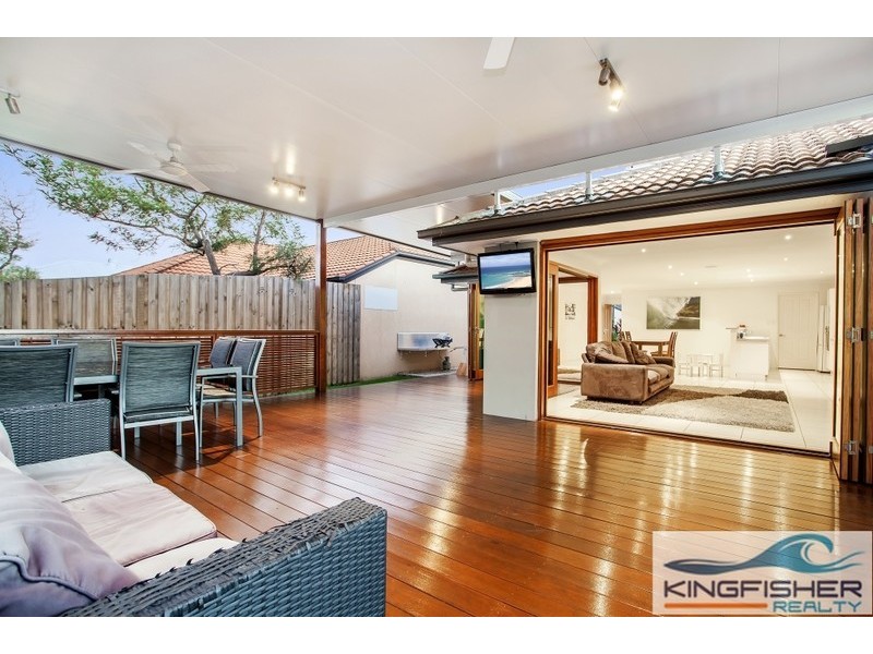 31 Rainbird Close, Burleigh Waters QLD 4220