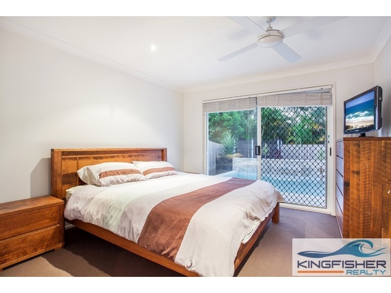 31 Rainbird Close, Burleigh Waters QLD 4220