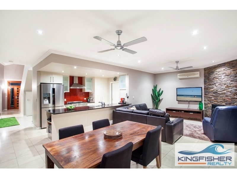 42 Symonds Road, Burleigh Heads QLD 4220