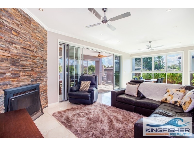 42 Symonds Road, Burleigh Heads QLD 4220