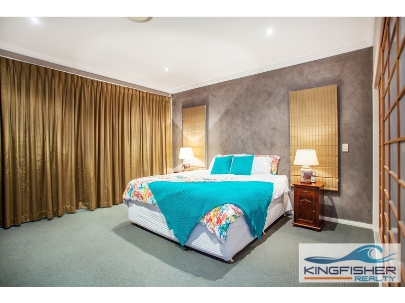 42 Symonds Road, Burleigh Heads QLD 4220