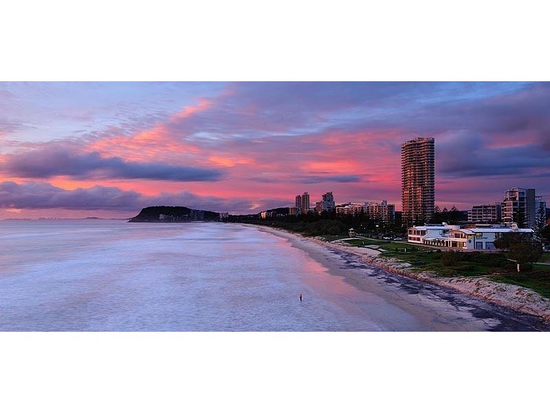 42 Symonds Road, Burleigh Heads QLD 4220