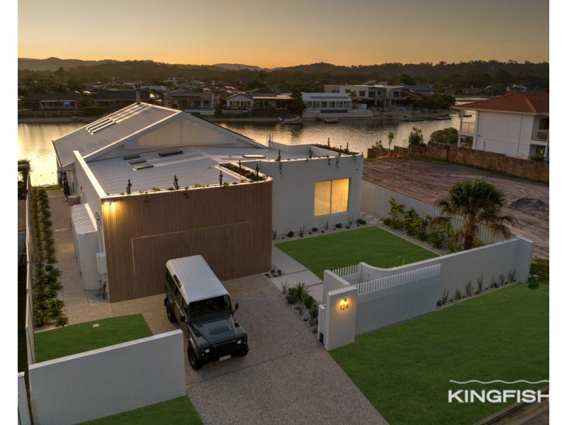 124 Melaleuca Drive, Palm Beach QLD 4221