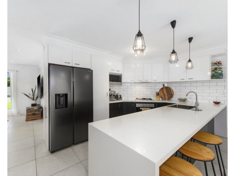 3 Emory Place, Varsity Lakes QLD 4227