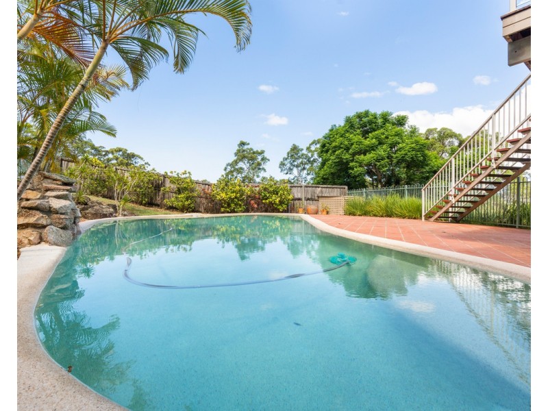 15 Sullivan Road, Tallebudgera QLD 4228