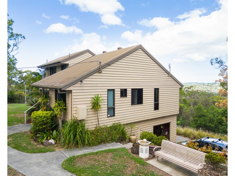 15 Sullivan Road, Tallebudgera QLD 4228