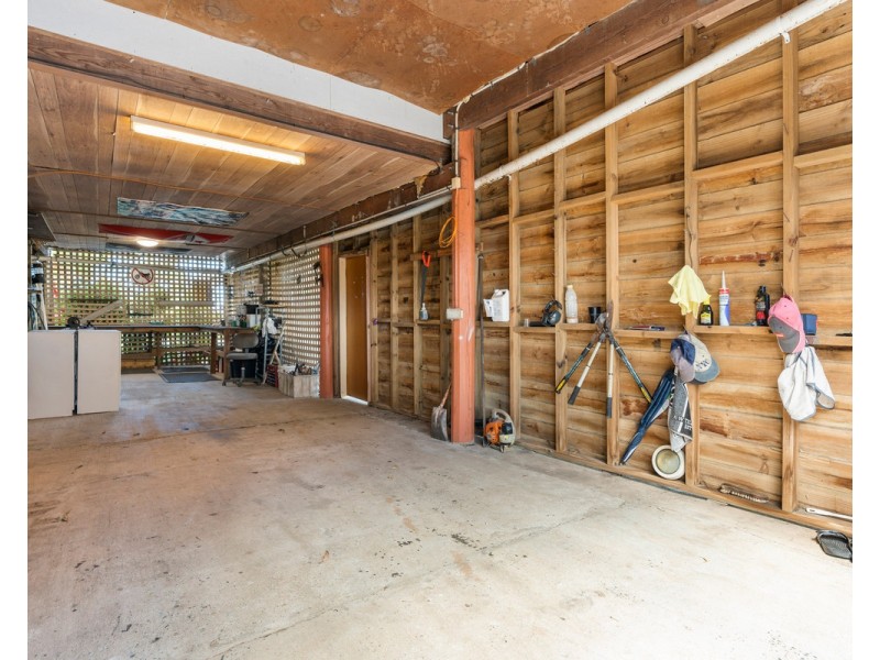 15 Sullivan Road, Tallebudgera QLD 4228