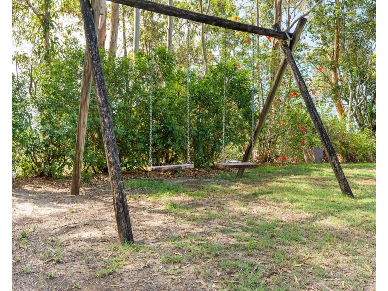 15 Sullivan Road, Tallebudgera QLD 4228