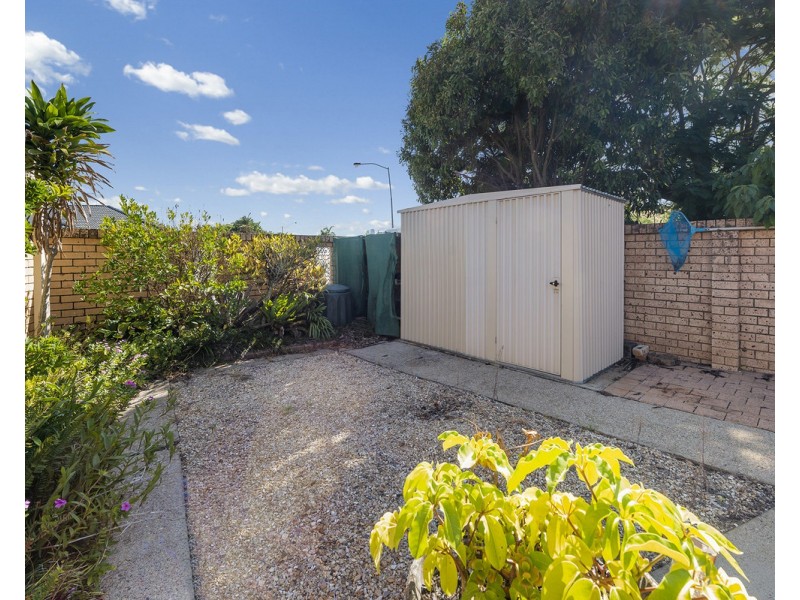 16 Wyuna Street, Broadbeach Waters QLD 4218
