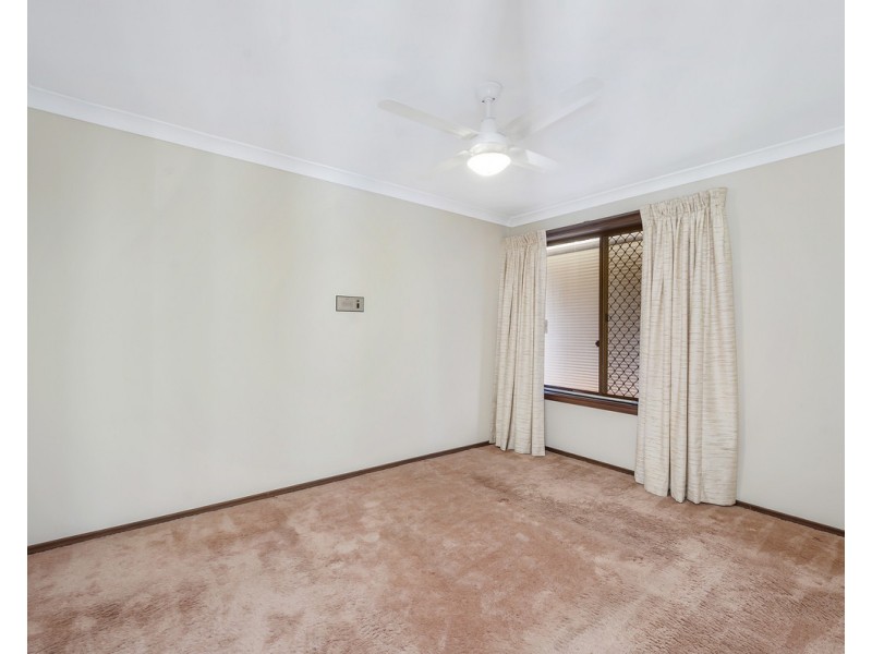 16 Wyuna Street, Broadbeach Waters QLD 4218