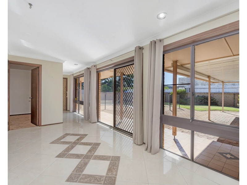 16 Wyuna Street, Broadbeach Waters QLD 4218