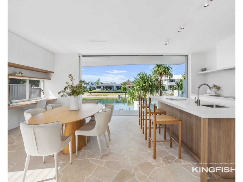 1/8 Marlin Court, Palm Beach QLD 4221