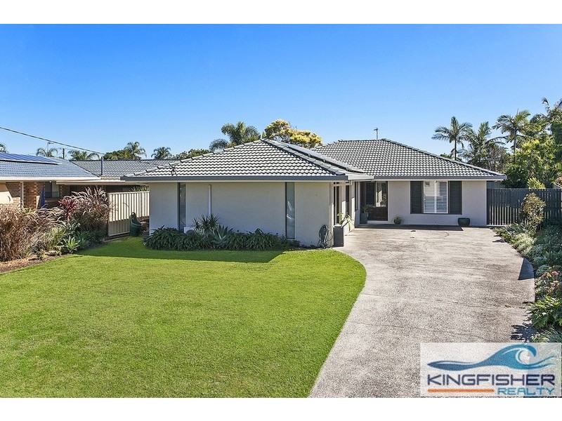 11 Jabiru Avenue, Burleigh Waters QLD 4220