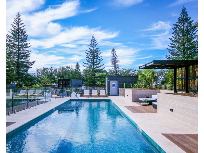 21/70-72 The Esplanade, Burleigh Heads QLD 4220