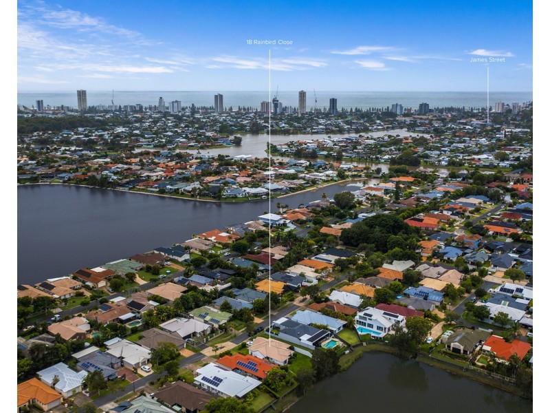 18 Rainbird Close, Burleigh Waters QLD 4220