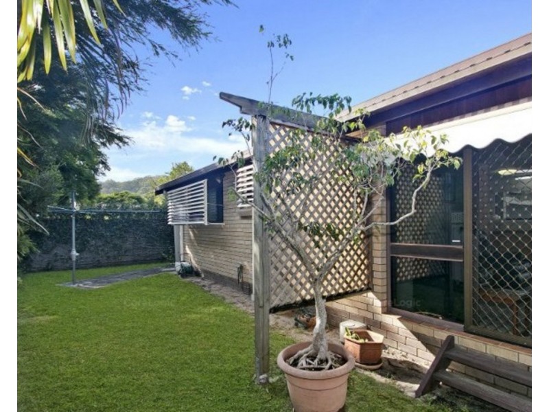 2/6 Tawarri Crescent, Burleigh Heads QLD 4220