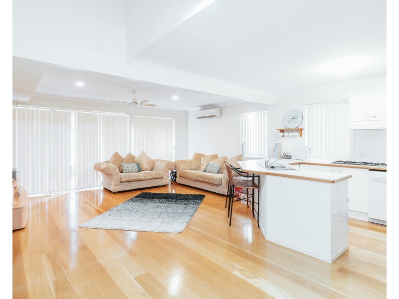 2/17 Ferny Fairway, Burleigh Heads QLD 4220