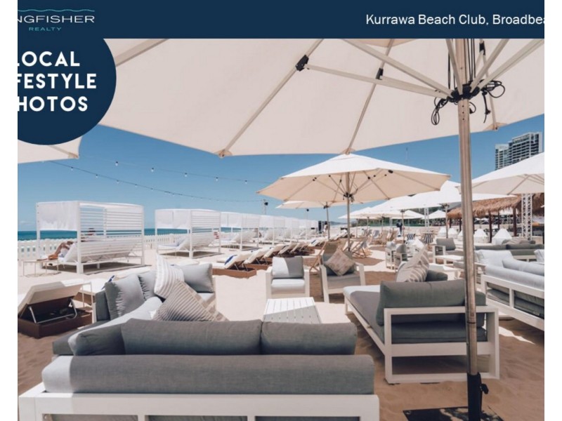 8 Park Avenue, Broadbeach Waters QLD 4218