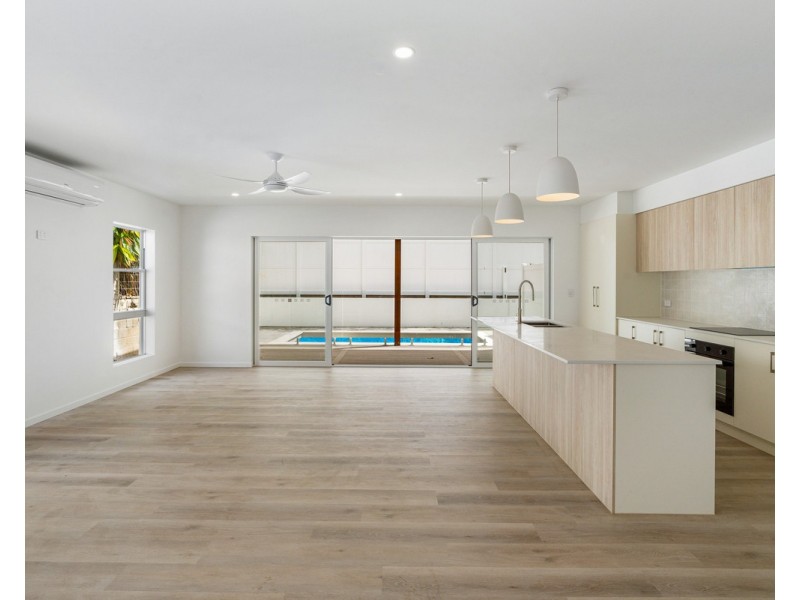 1/87 Tabilban, Burleigh Heads QLD 4220