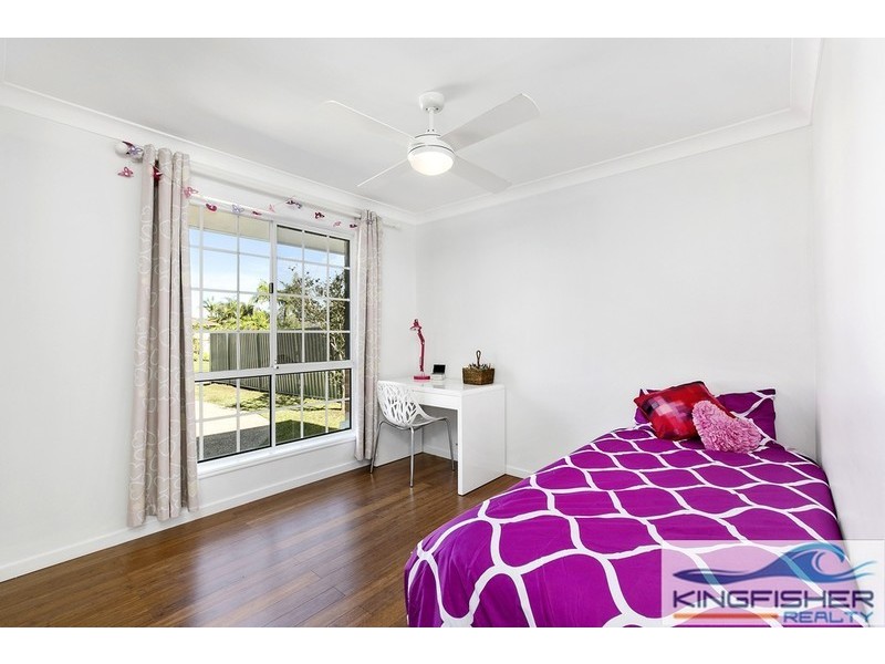 36 Pintail Crescent, Burleigh Waters QLD 4220