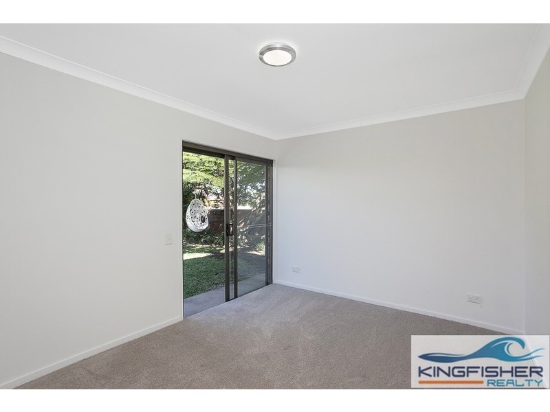 48 Dunlin Drive, Burleigh Waters QLD 4220