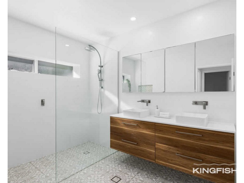 12 Diana Avenue, Burleigh Heads QLD 4220
