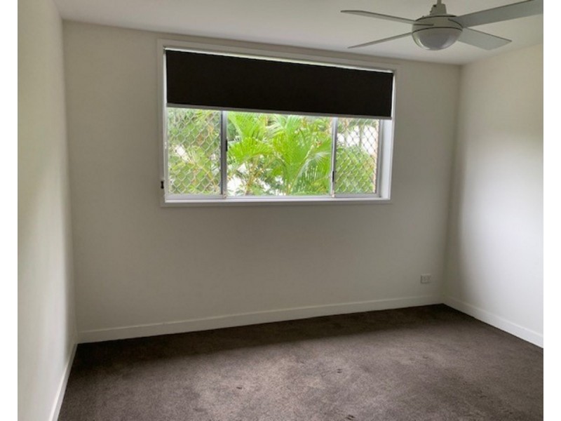4/7 Hayle, Burleigh Heads QLD 4220