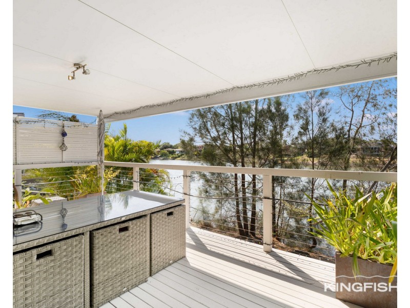 65 Southlake Drive, Varsity Lakes QLD 4227