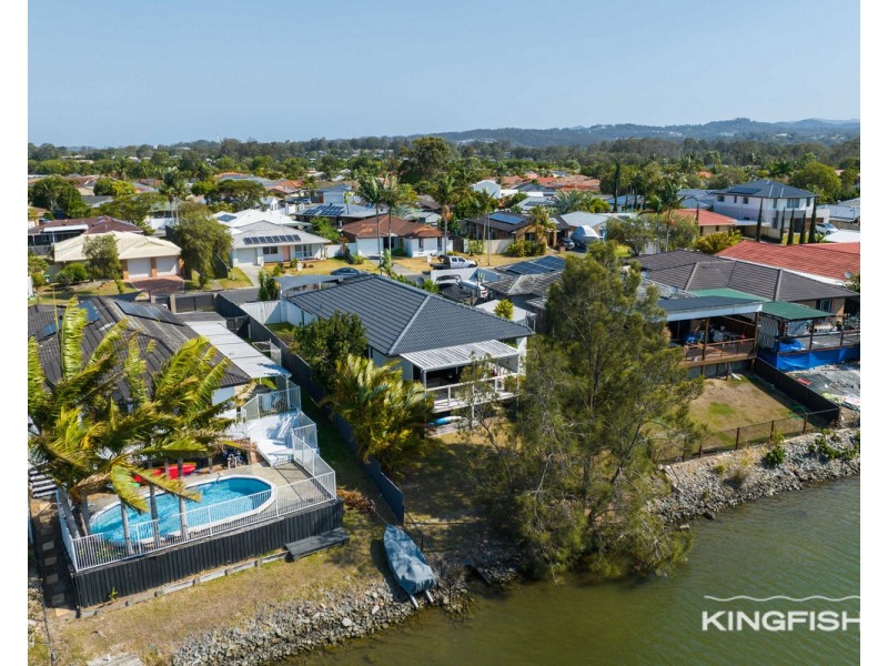 65 Southlake Drive, Varsity Lakes QLD 4227