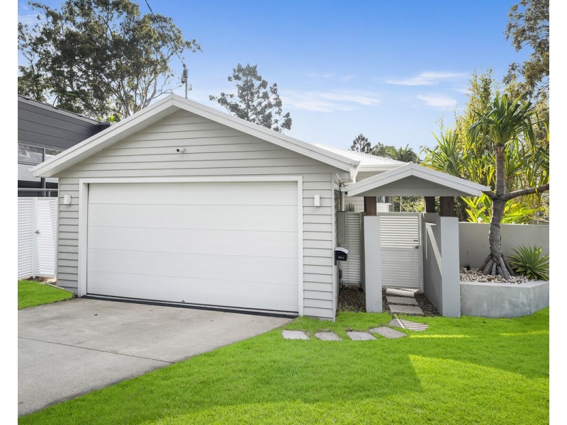 202A Ocean Parade, Burleigh Heads QLD 4220