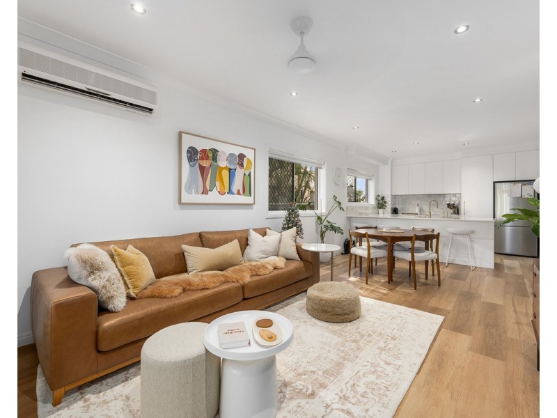 2/22 Burleigh Street, Burleigh Heads QLD 4220