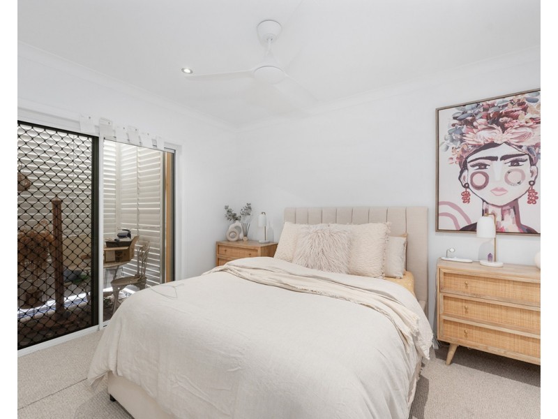2/22 Burleigh Street, Burleigh Heads QLD 4220