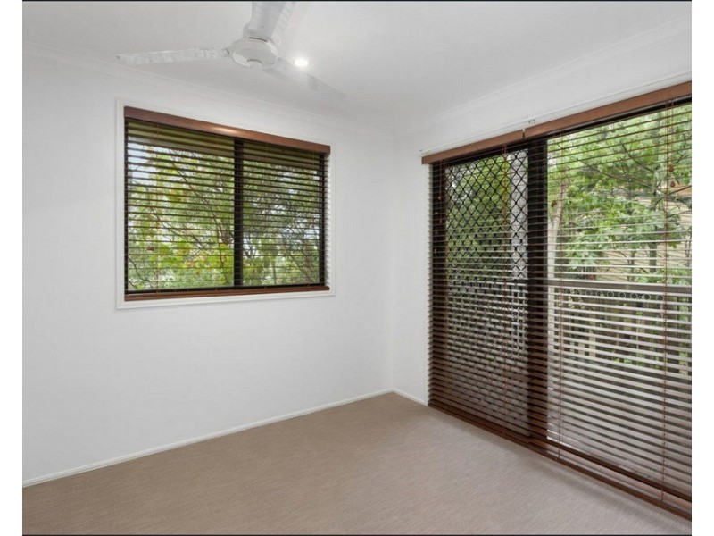 24 Skyline Terrace, Burleigh Heads QLD 4220