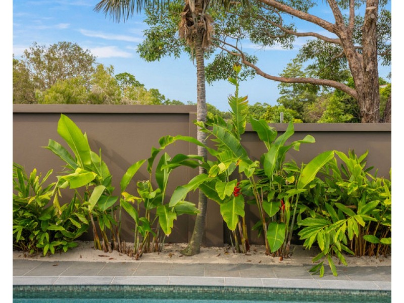 26 Anthony Drive, Burleigh Waters QLD 4220