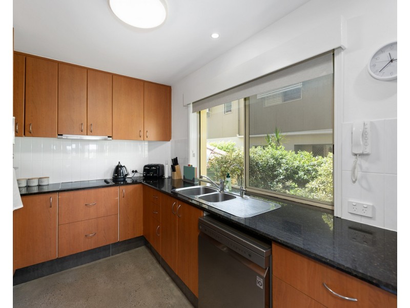 1/23 Stephens Street, Burleigh Heads QLD 4220
