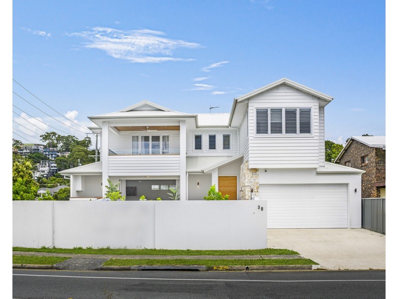38 Burleigh Street, Burleigh Heads QLD 4220