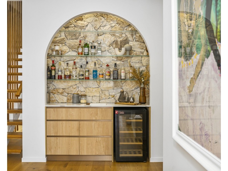 38 Burleigh Street, Burleigh Heads QLD 4220