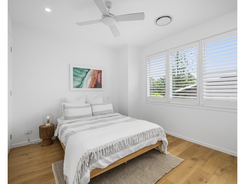 38 Burleigh Street, Burleigh Heads QLD 4220