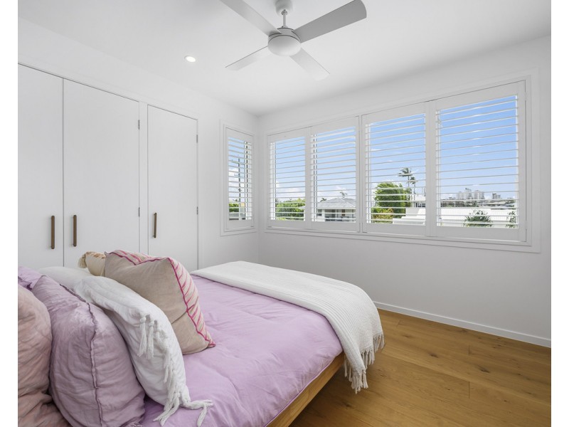 38 Burleigh Street, Burleigh Heads QLD 4220