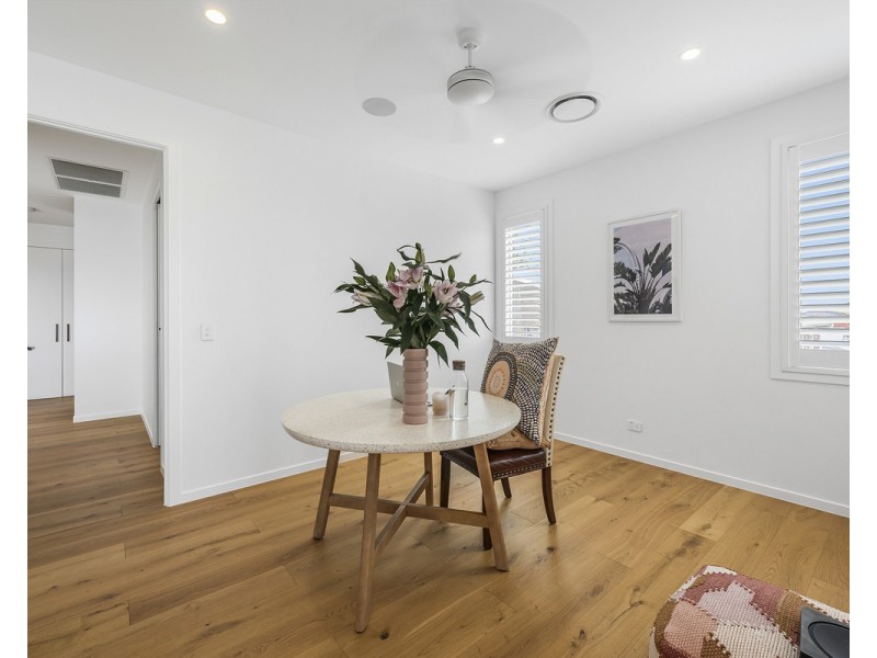 38 Burleigh Street, Burleigh Heads QLD 4220