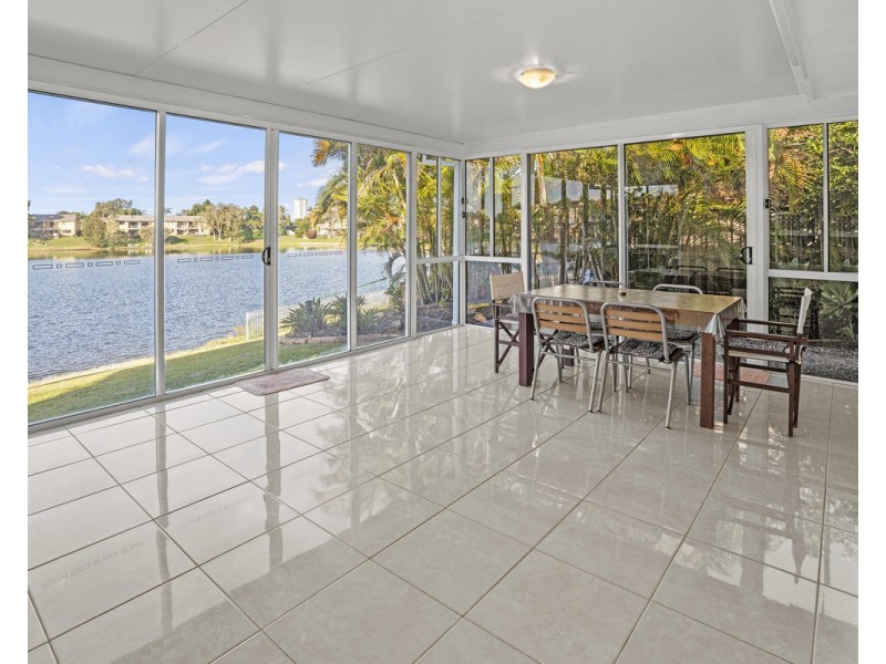 44 Galeen Drive, Burleigh Waters QLD 4220