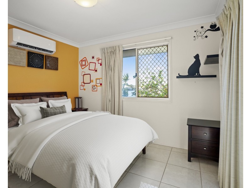 44 Galeen Drive, Burleigh Waters QLD 4220