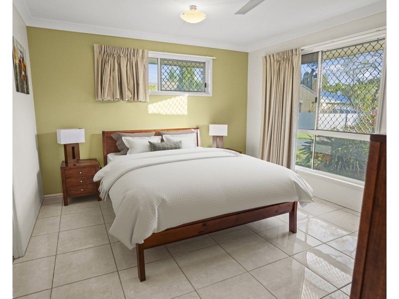 44 Galeen Drive, Burleigh Waters QLD 4220