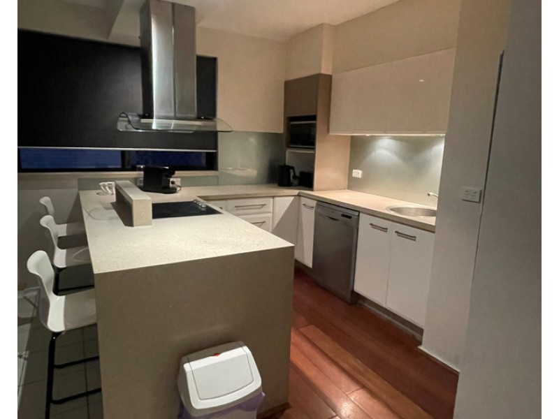 4/24 Goodwin Terrace, Burleigh Heads QLD 4220