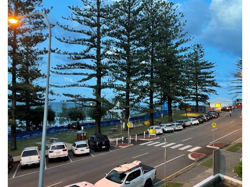 4/24 Goodwin Terrace, Burleigh Heads QLD 4220