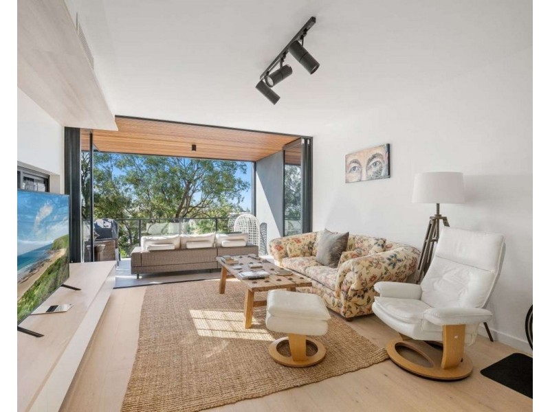 201/24 East Street, Burleigh Heads QLD 4220