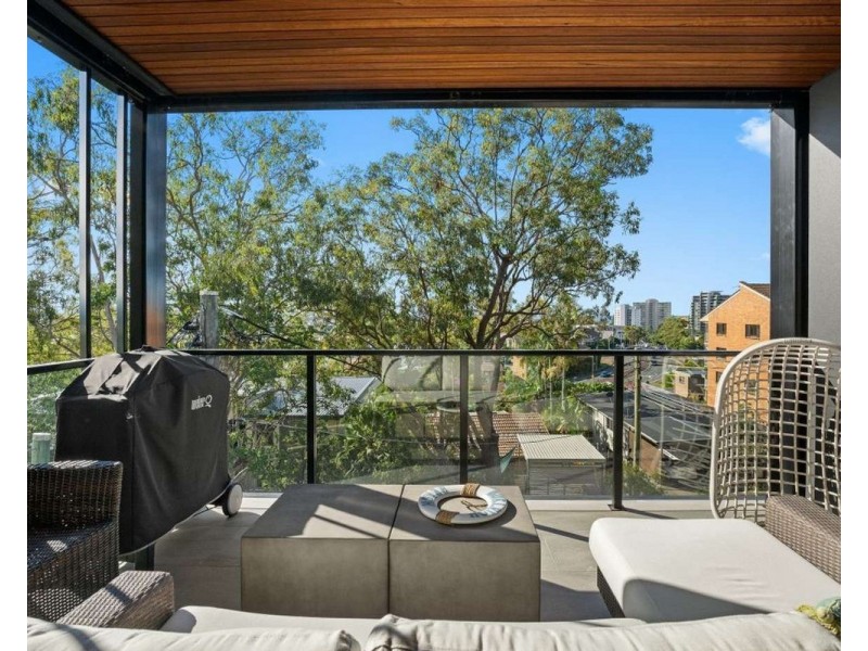 201/24 East Street, Burleigh Heads QLD 4220